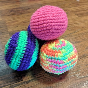 Toss &#39;n Fetch Ball - Choose Color and Squeaker Option