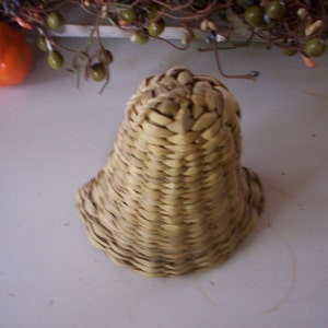 Fall Bell basket/wickerl baskek/Bell Shaped basket/Christmas basket/Holiday basket/Natural Vintage basket/Hand Woven basket/fall decor