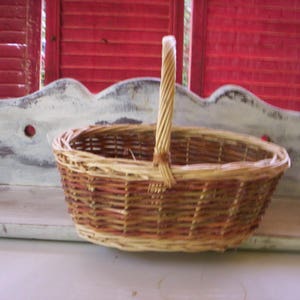 Country Color basket/Summe basket/Wicker basket/Handwoven basket/Wedding basket/Handmade basket/Chic basket/Vintage basket/Spring basket