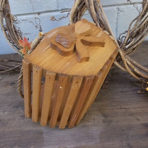 Rustic wood basket/Vintage wood basket/Salvage wood basket/Decorative wood basket/Wood basket with rope handle/Handled Wood Slat Basket image 4