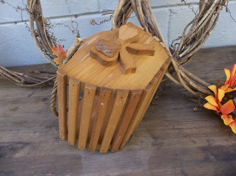 Rustic wood basket/Vintage wood basket/Salvage wood basket/Decorative wood basket/Wood basket with rope handle/Handled Wood Slat Basket image 4