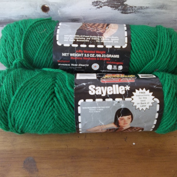 2 Dupon orlon acrylic yarn/knitting yarn/Sayelle green yarn/Craft and rug yarn/Kniting supply/Crochet supply/Craft supply/Vintage green yarn