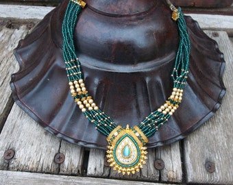 Vintage glass,plastic,metal green and gold 9 Strand bead necklace/Reused necklace/Vintage costume necklace/Vintage jewelry/Boho necklace