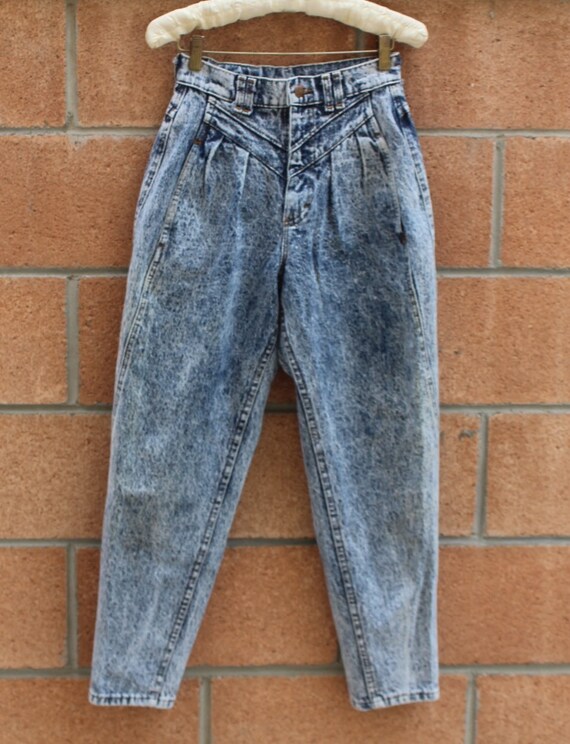 Mom jeans