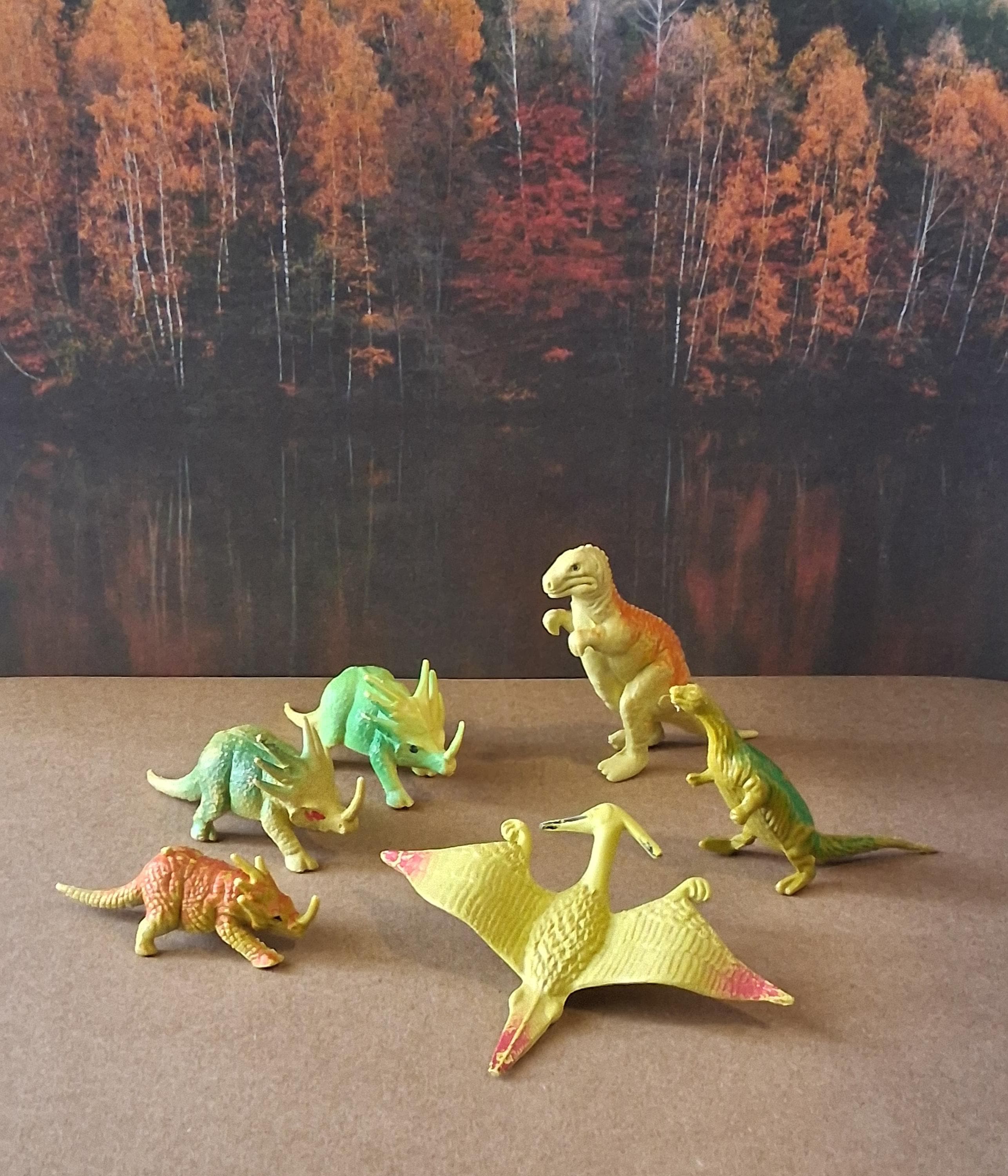 Retro 1970s Plastic Dinosaurs - Lot of 6 Chinasaurs Toys - Made in