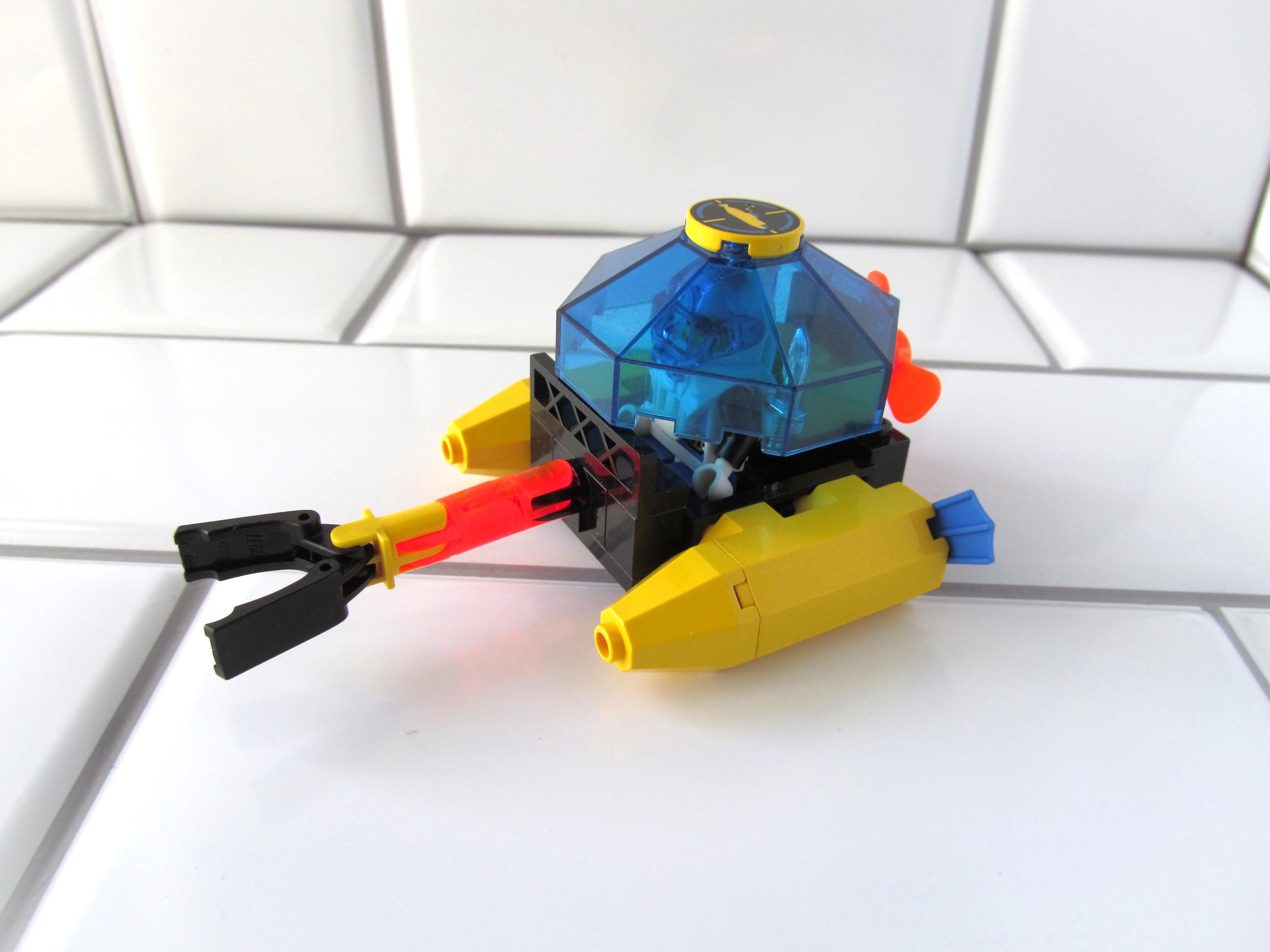 lego submarine 1990s