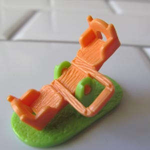 1995 Polly Pocket Replacement Accessory - Orange Teeter-Totter - Polly Pocket Swinging Pretty Set