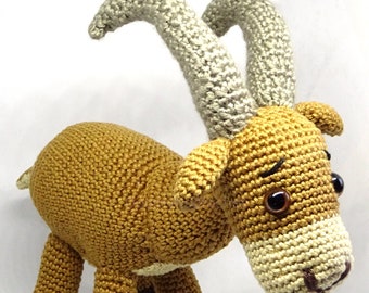 Bouquetin des alpes Peluche Amigurumi au crochet en coton