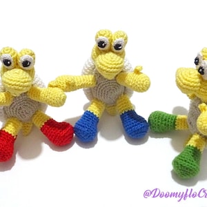 Koopa Troopa Amigurumi turtle handmade crocheted cotton threads, choice of shell colors: red, green, blue; video game Mario