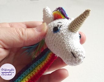 Marque pages Licorne arc en ciel  en coton au crochet