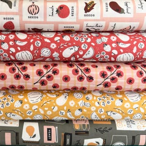 Free Range Hens - Homestead Haven - Shelby Warwood - Cloud 9 Fabrics - Poplin Free Range Hens - Homestead Haven - Shelby Warwood - Cloud 9 Fabrics - Poplin