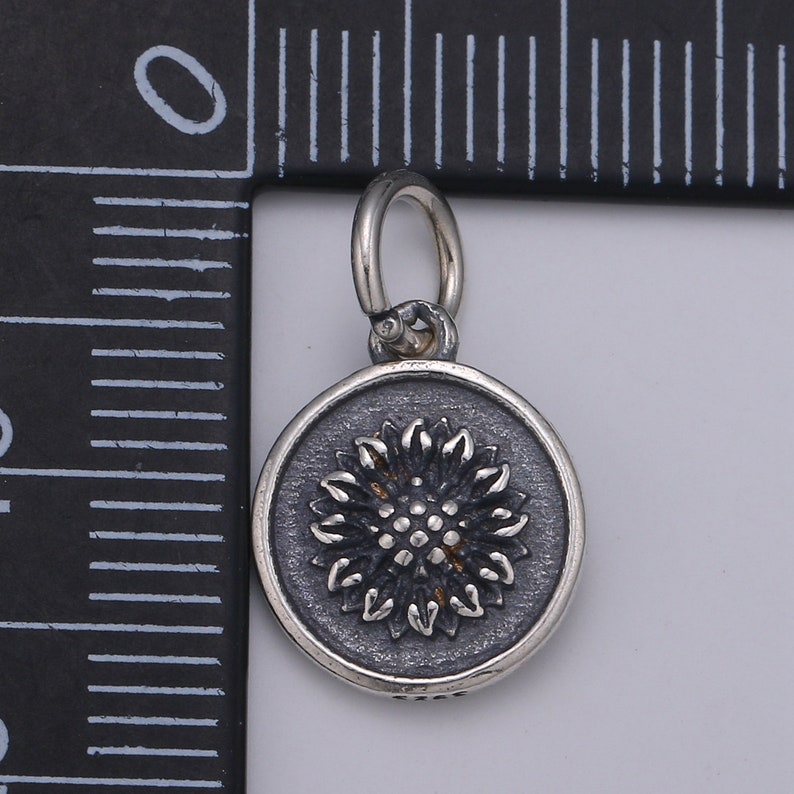 925 Sterling Silver Sunflower Charm Circle Floral Charm Antique Silver Flower Charm for Necklace Bracelet Earring summer Charm