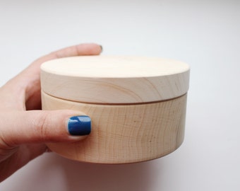 110 mm - Round unfinished wooden box - with cover - natural, eco friendly - 110 mm diameter