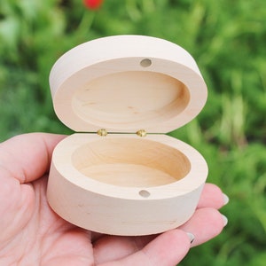 Oval unfinished wooden box 2.8x2 inches - alder wood - oblong box