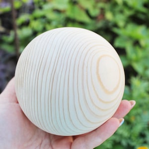 Perlina a forma di pallina di legno GRANDE da 100 mm - 3,9 pollici in legno di pino - Legno massello - SENZA foro - naturale ed ecologico