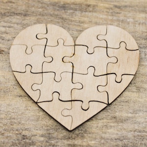 Heart-puzzle blank - 3 inch - do it yourself puzzle - laser cut puzzle blank - Wooden Puzzle - 14 pieces
