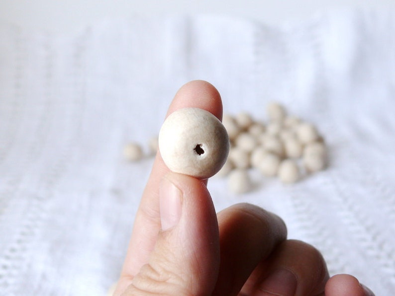 15 mm Natural wooden beads 50 pcs eco friendly r15mm image 2