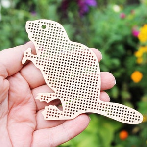 Beaver - cross stitch blank - 106 mm - 4.2 inch - blank Wood for  Needlecraft  - wooden cross stitch blank