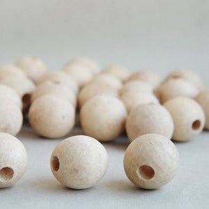 25 mm Wooden beads 50 pcs big hole 8 mm natural eco friendly image 2