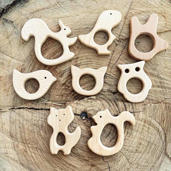 Wooden Animal Beads, Natural Beech Wood Shapes for DIY, Smooth Wooden Pendants for Crafts, Sling Beads, Sensory and Montessori Projects