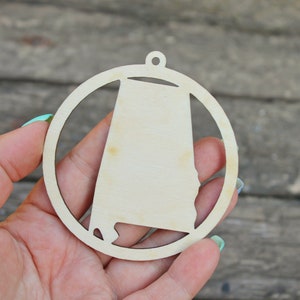 Alabama state pendant - Laser Cut - unfinished blank - 3.1 inches - Alabama Map Inside Circle - Sweet Home Alabama - engraving words