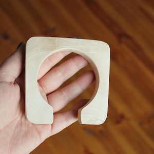 Holz Armband unvollendet Quadrat mit einem Ausschnitt - 15 mm hoch - handgemachte natürliche umweltfreundliche fe15