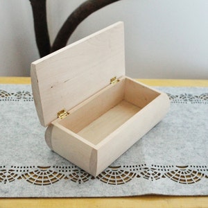 Big wooden box - rounded lid - unfinished wooden box - 210 mm - 8.3 inch - with lid on hinges - birch wood