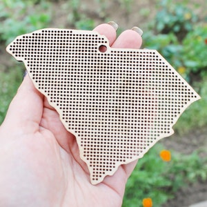 South Carolina state cross stitch - Laser Cut - unfinished blank - 4.8 inches - South Carolina cross stitch blank