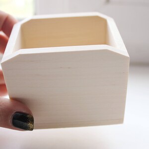 Unfinished wooden square box 77x57 mm - natural eco-friendly - made from beech-tree