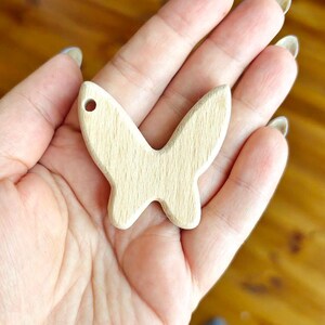 Natural Beech Wood Charms – Smooth Wooden Shapes for DIY Jewelry, Crafts, Sensory Accessories, Teething Necklace, Sling Beads Supplies Butterfly