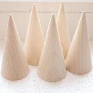 Große Holzkegel 75 x 35 mm – Unbehandeltes Buchenholz, Bastelbedarf, DIY-Dekoration, Mal- und Handarbeitsprojekte