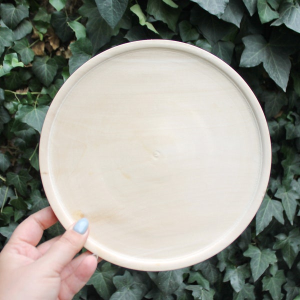 Wooden plate 22-23 cm 9 inch - made of linden wood - unfinished natural eco friendly - handmade wooden plate