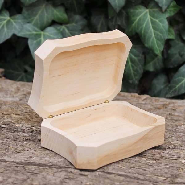 Square unfinished wooden box - 100x75 mm- with cover on hinges- natural, eco friendly