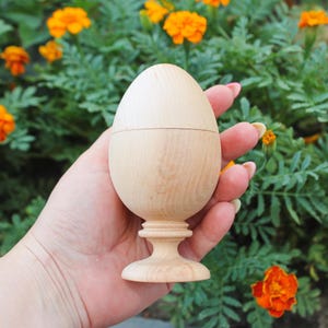 Wooden Egg Trinket Box with Stand – Handmade Alder Jewelry Keepsake Box, Rustic Easter Decor, Natural Wood Gift - 4.5 inches