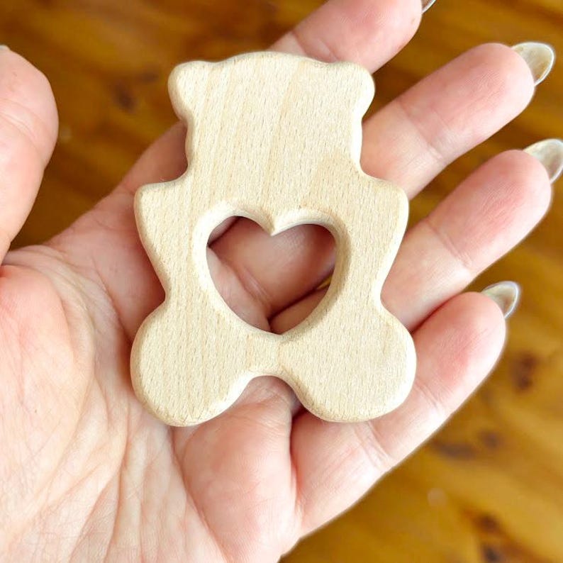 Natural Beech Wood Charms – Smooth Wooden Shapes for DIY Jewelry, Crafts, Sensory Accessories, Teething Necklace, Sling Beads Supplies Bear