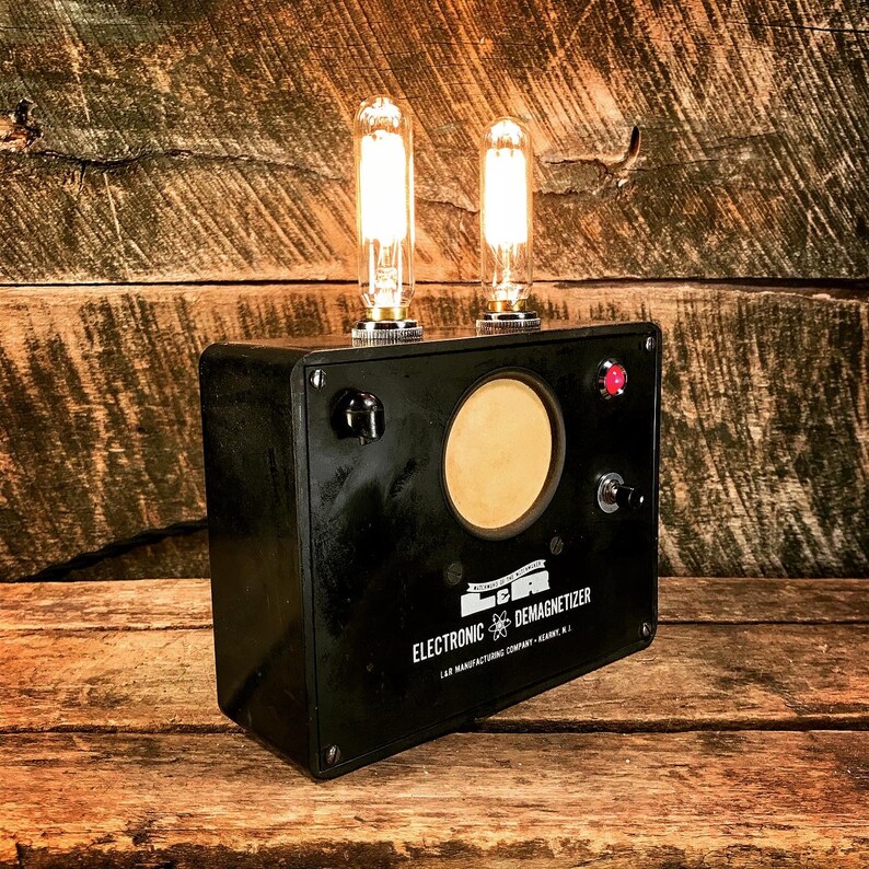 Upcycled L&R Electronic Accent Lamp Upcycled Etsy Denmark