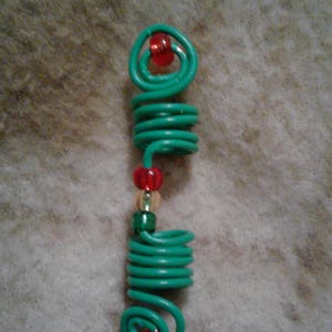 Coated copper wire loc jewlery, rasta jewelry, bohemian hair jewelry, braid and twist jewelry,  with red,gold and green beads, rasta beads
