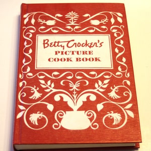 1998 Edition of Betty Crocker&#39;s Picture Cook Book (PREVIOUSLY OWNED)