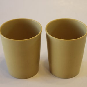 Set of 2 Vintage Plastic Harvest Gold Tupperware 6 Oz. Juice Cups - Vintage Cups