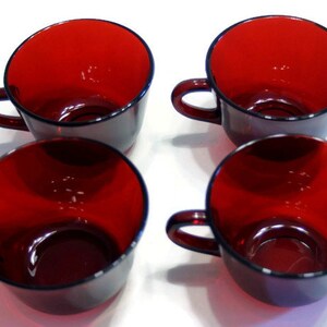 Tea Cup Set of 4 Royal Ruby Red Flat Coffee/Tea/Punch Cups