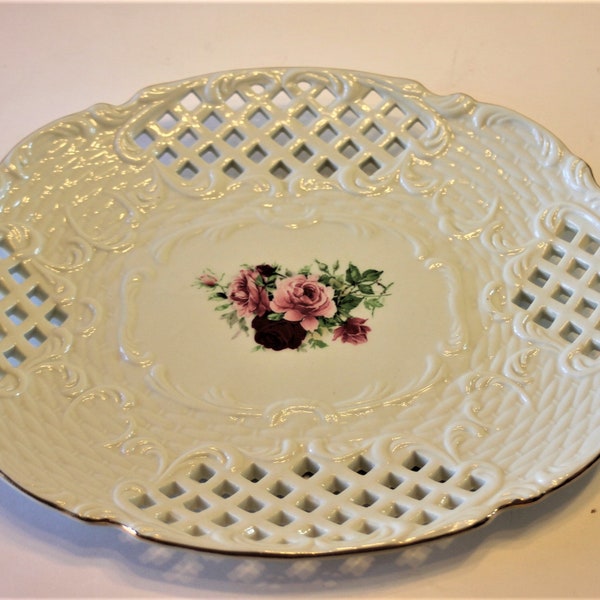 Formalities Platter by Baum Brothers