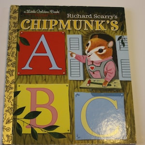 A Little Golden Book: &quot;Richard Scarry&#39;s Chipmunk&#39;s ABC&quot; PREVIOUSLY OWNED