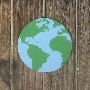 24 Earth Plantable Wildflower Seeded Paper Shapes - Seed Paper Globe Earth Day Eco-Friendly Favors