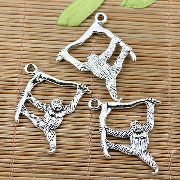 Tibetan Silver Snoopy Dog Charms 30Pcs H0038