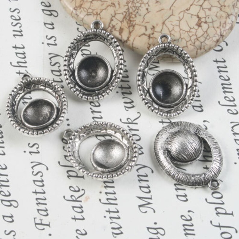 10pcs Tibetan silver flower skull pendant h0355 10pcs Tibetan silver flower skull pendant h0355