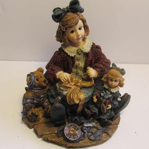 Boyds Yesterday's Child Karen with Alison & Eloise Mother's Prison #3515-01 Dollstone Figurine
