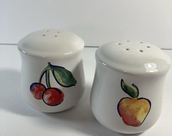 Corelle Fruit Basket Salt & Pepper Shakers 3" tall