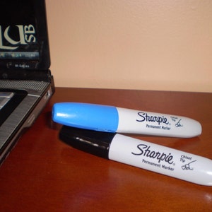 Authentic Sharpie Flash Drive