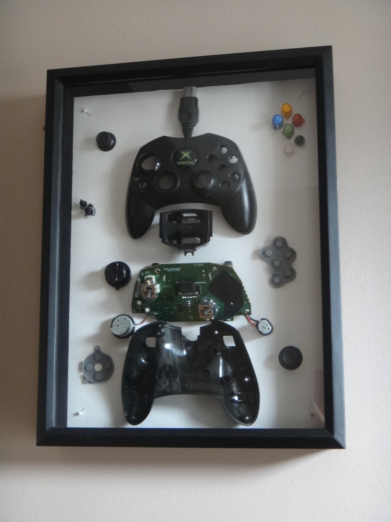 Inside View Black Frame Shadow Box Xbox TYpe-S Controller Original Xbox Type-S