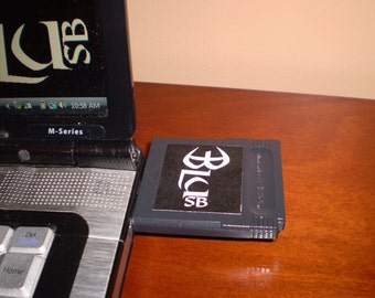 Unidad flash con cartucho GameBoy original v.1